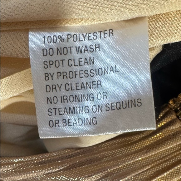 Mac Duggal Black and Gold One Shoulder Dress - Picture 5 of 9